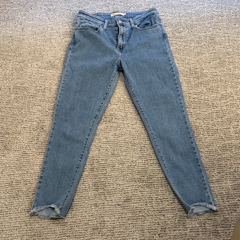 Levi’s 721 high rise skinny